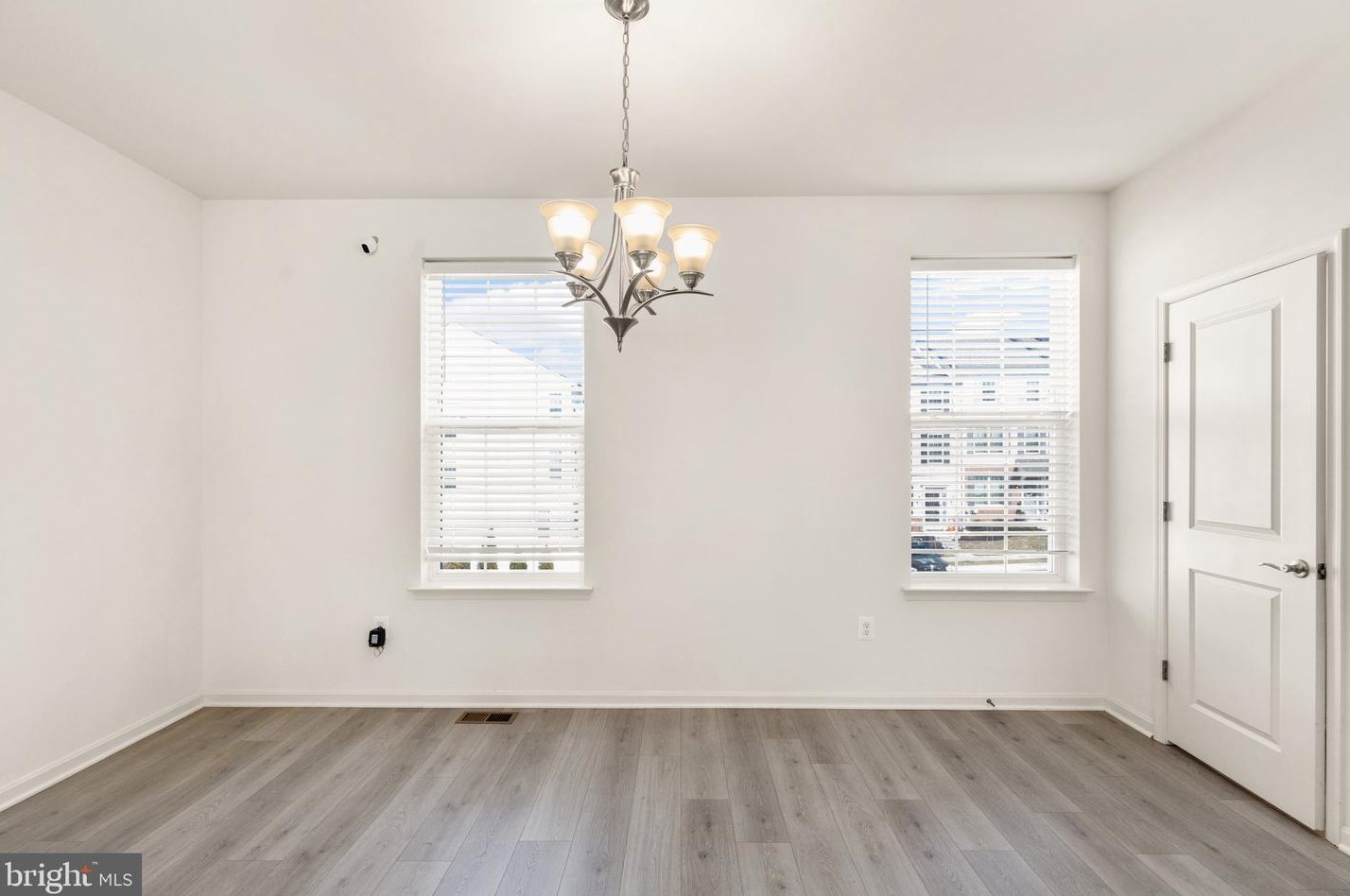 112 Ironwood Ct, Baltimore MD 21237 exterior