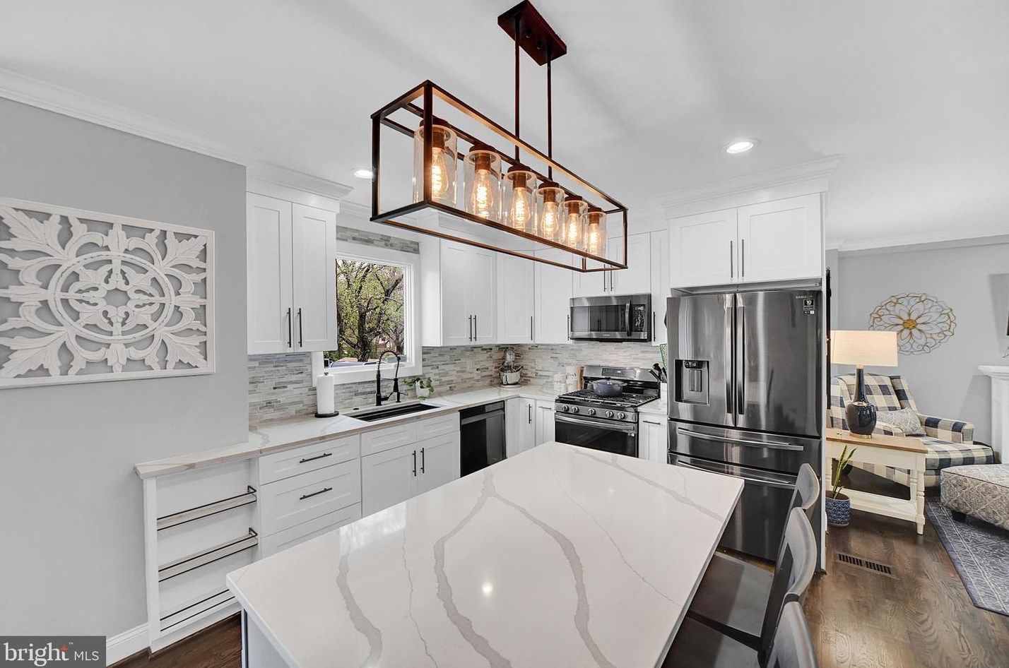 1015 Chesaco Ave, Baltimore MD  21237-2738 exterior