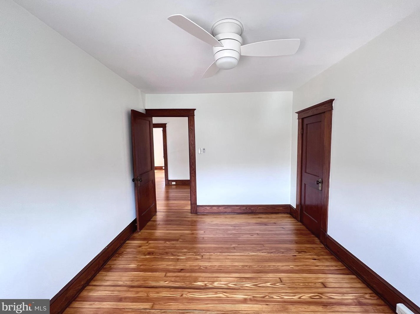 614 Old Home Rd, Baltimore MD  21206-2142 exterior