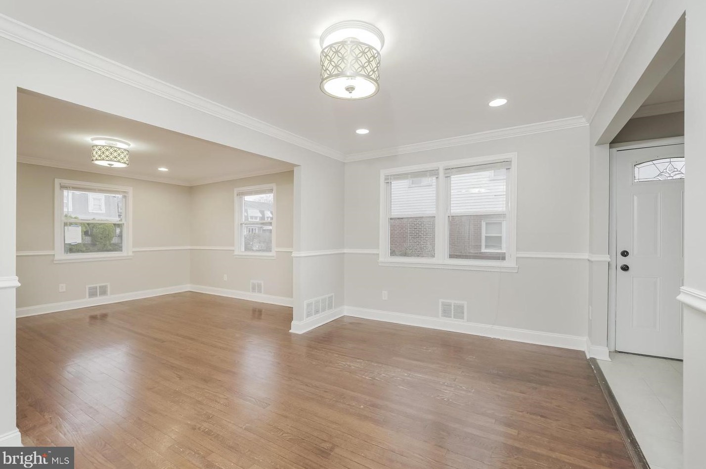 5688 Leiden Rd, Baltimore MD  21206-2913 exterior