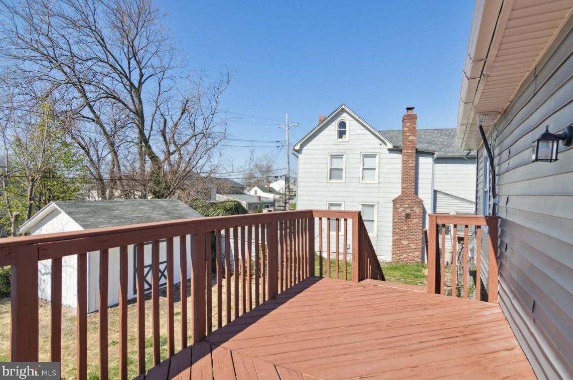 7716 Fairgreen Rd, Baltimore MD  21222-5407 exterior
