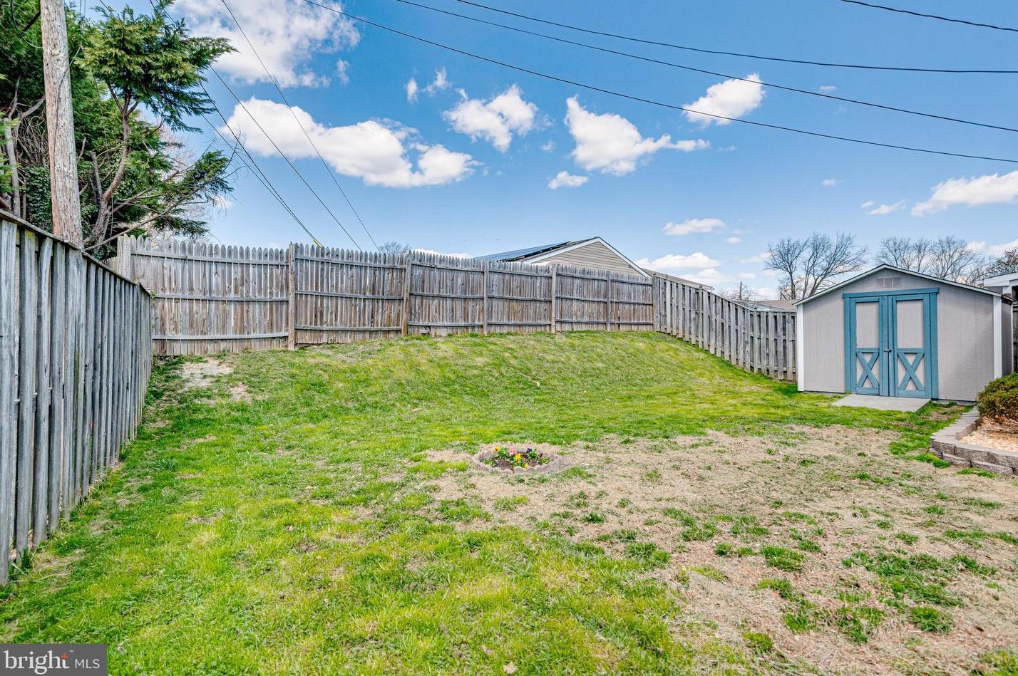 8403 Hallmark Cir, Baltimore MD  21234-4821 exterior