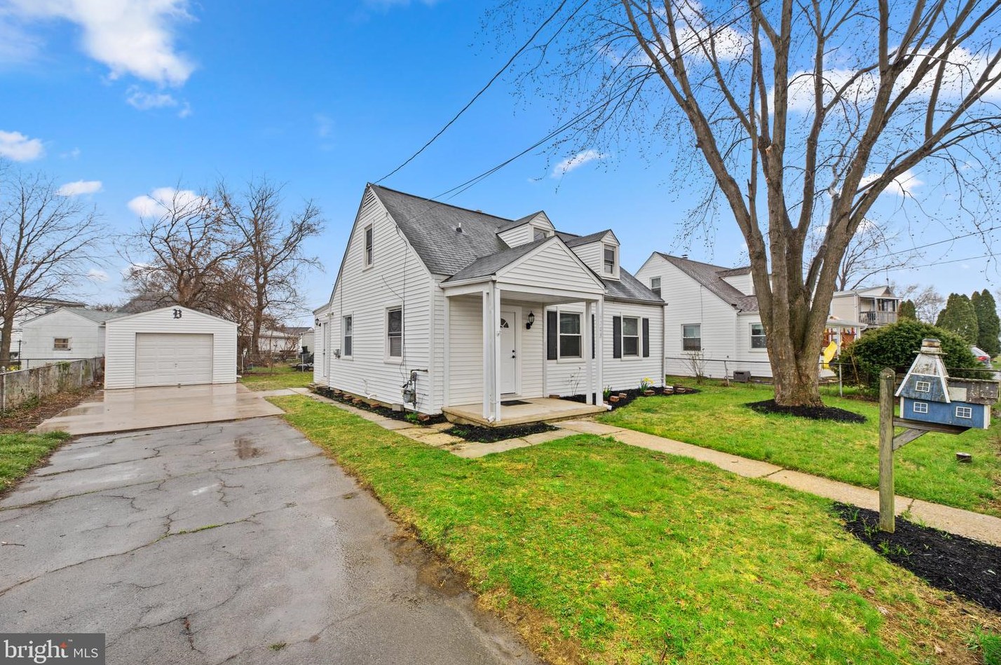 8203 Northview Rd, Baltimore MD  21222-6024 exterior