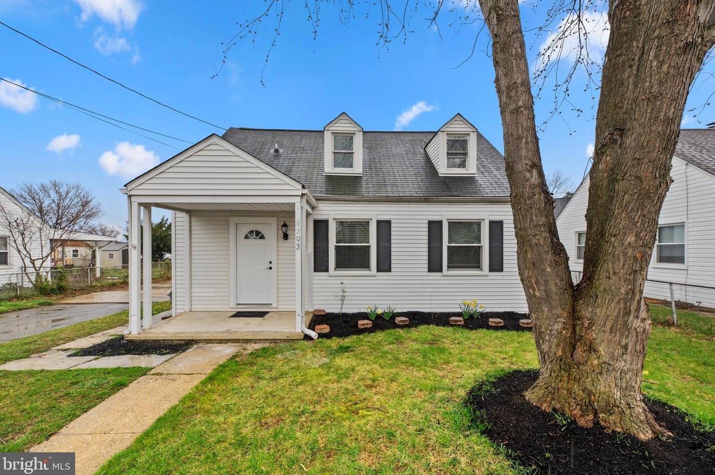 8203 Northview Rd, Baltimore MD  21222-6024 exterior