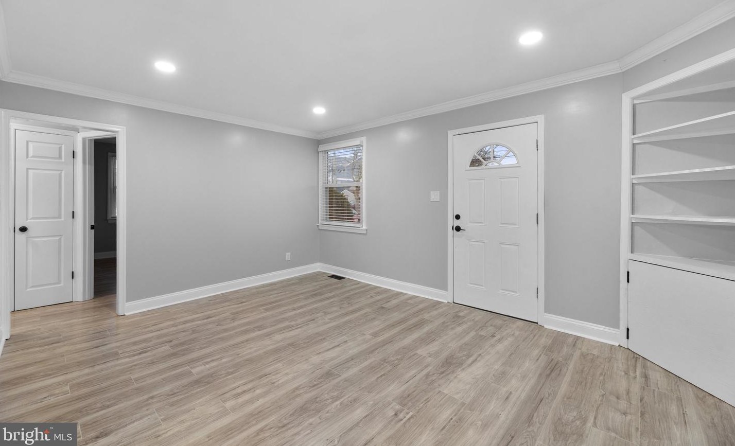 8203 Northview Rd, Baltimore MD  21222-6024 exterior