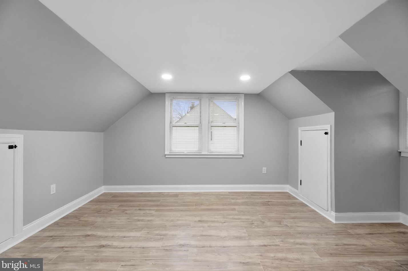8203 Northview Rd, Baltimore MD  21222-6024 exterior