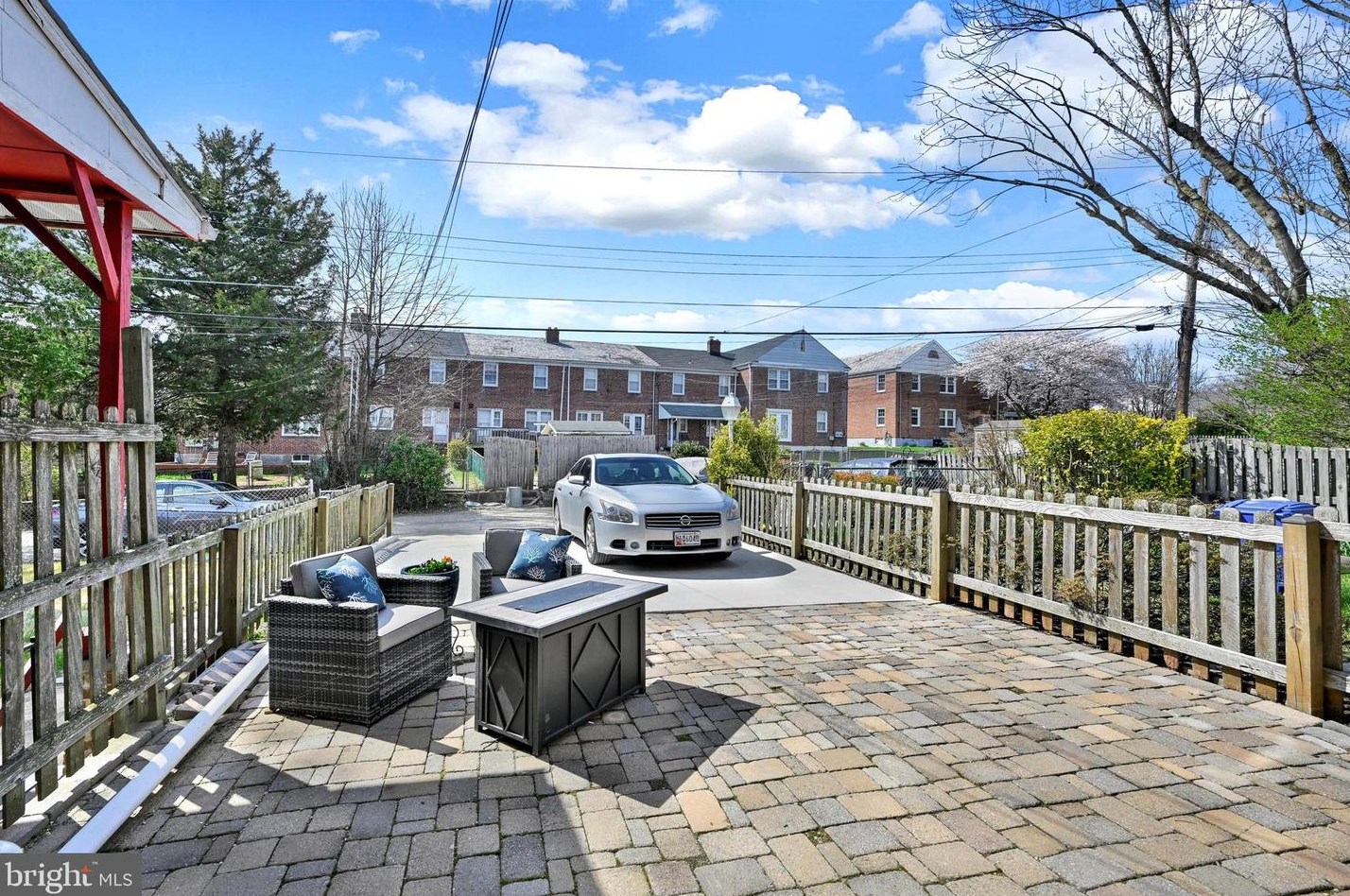 1831 Loch Shiel Rd, Baltimore MD  21234-5217 exterior