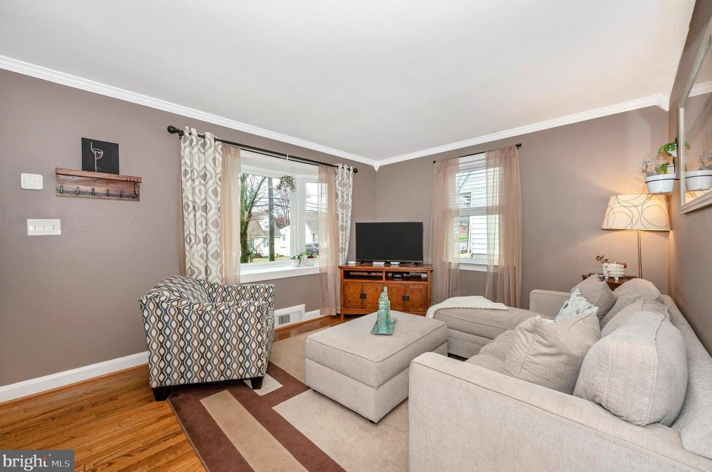 1248 Elm Rd, Baltimore MD  21227-3939 exterior