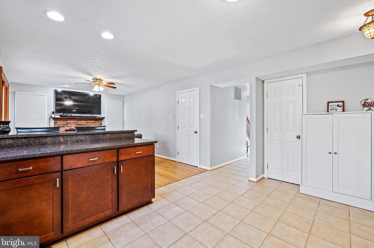 9318 Hines Estates Dr, Baltimore MD  21234-1319 exterior