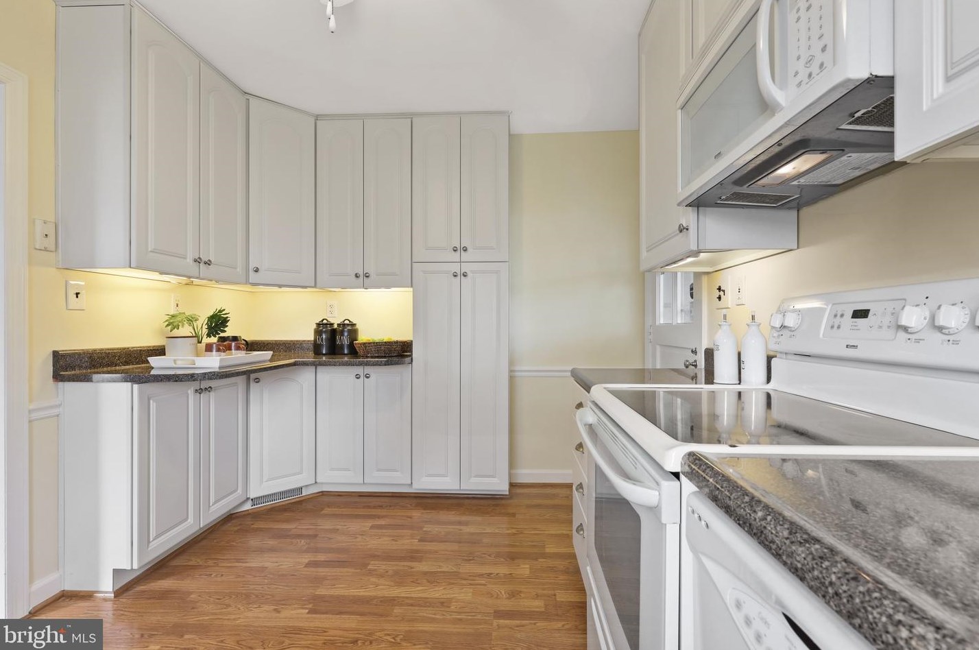 407 Aigburth Rd, Baltimore MD  21286-7317 exterior