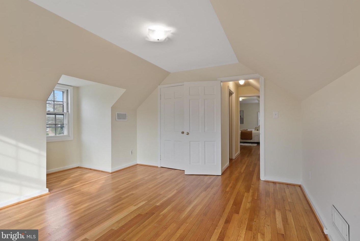 407 Aigburth Rd, Baltimore MD  21286-7317 exterior