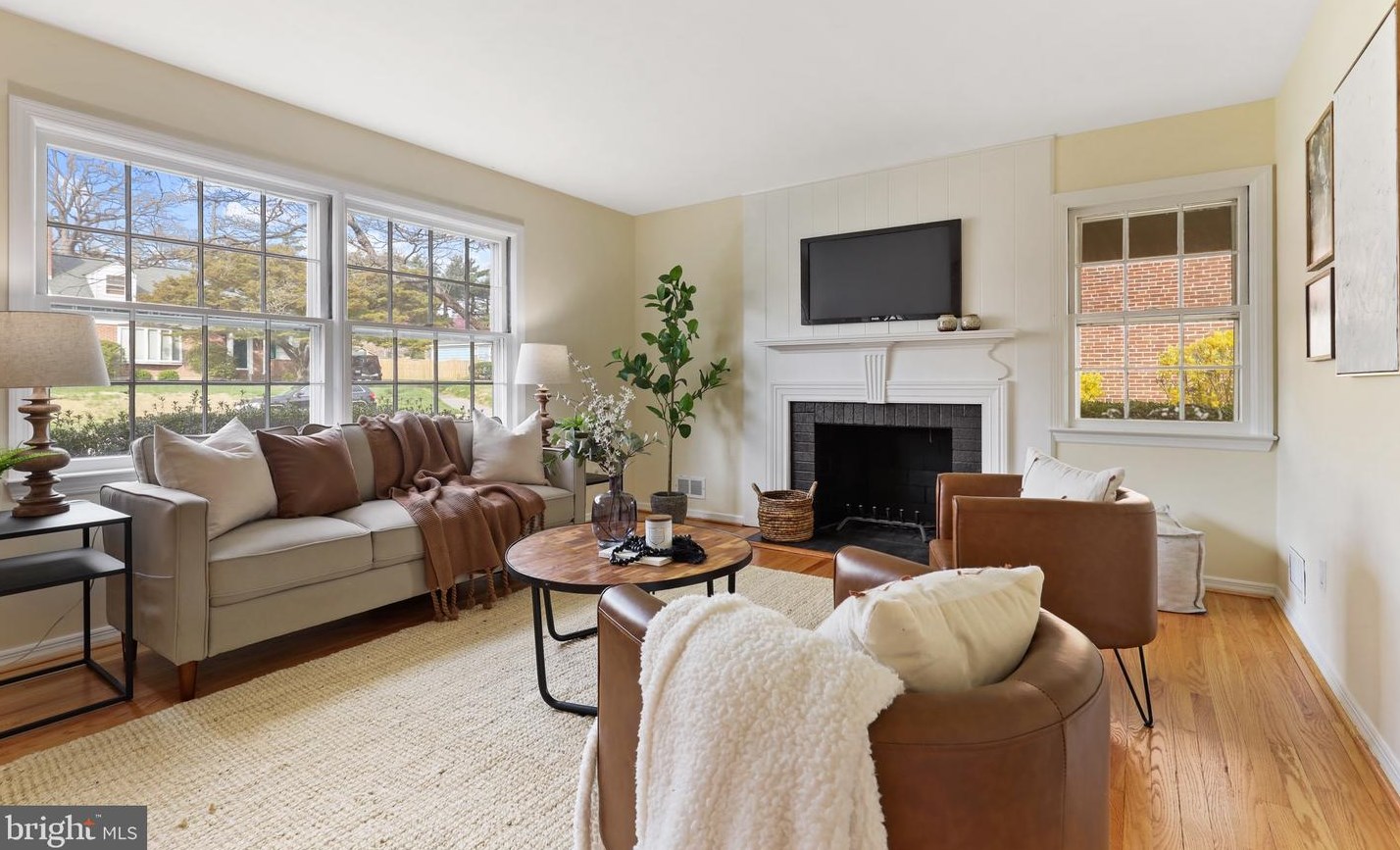 407 Aigburth Rd, Baltimore MD  21286-7317 exterior