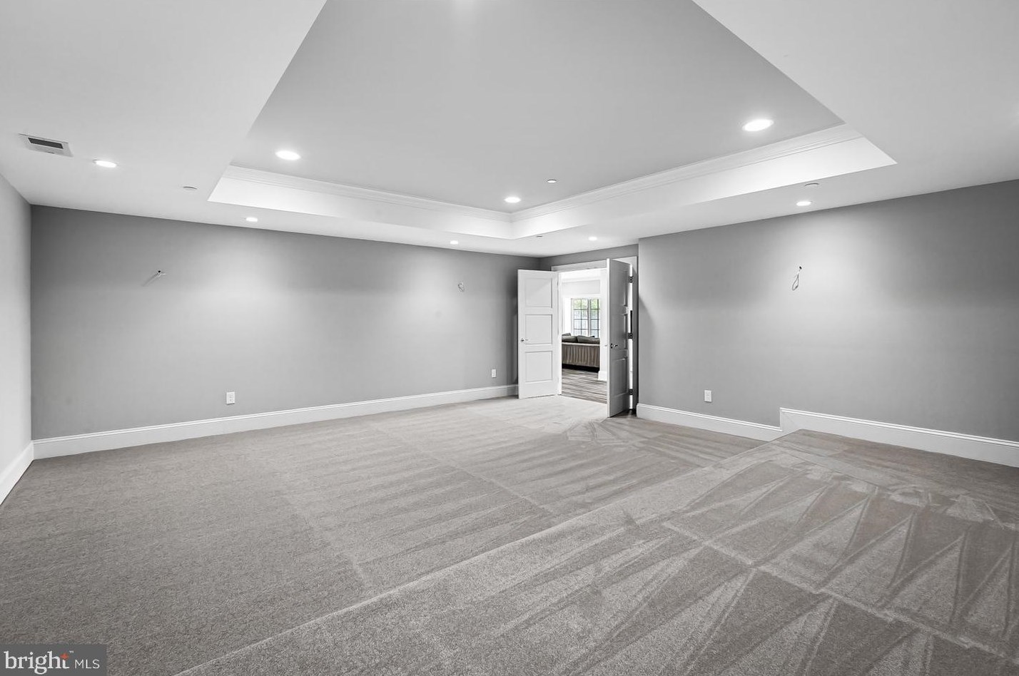 2950 Woodvalley Dr, Baltimore MD  21208-1966 exterior