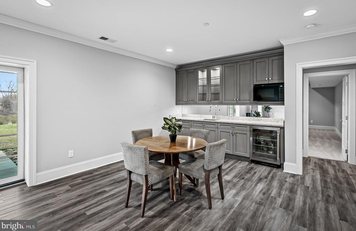 2950 Woodvalley Dr, Baltimore MD  21208-1966 exterior
