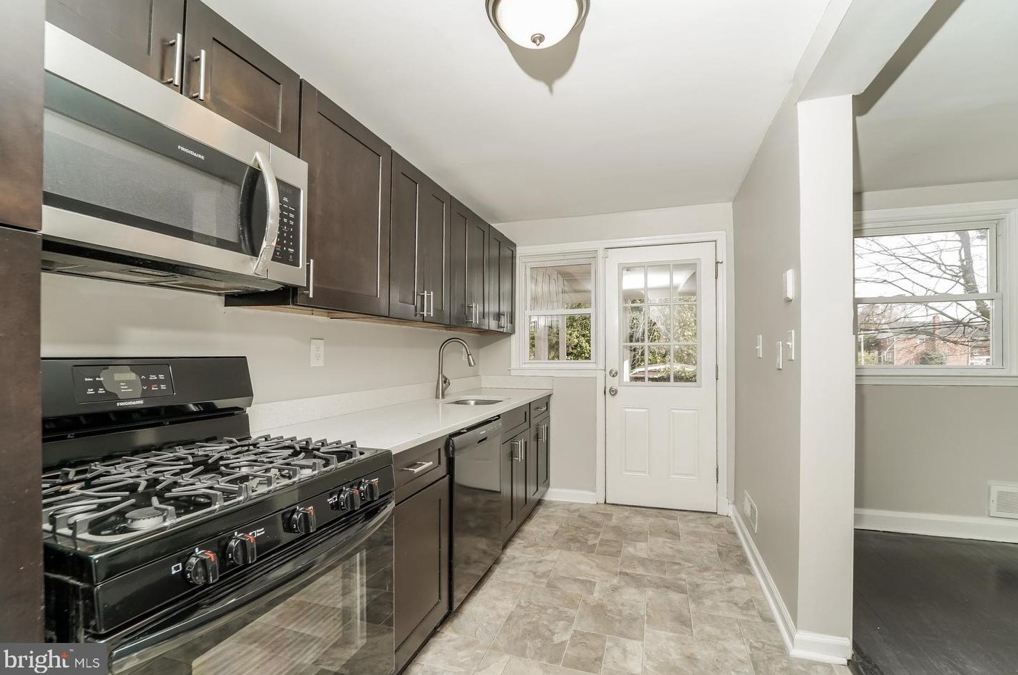 1501 Ingleside Ave, Baltimore MD  21207-4946 exterior