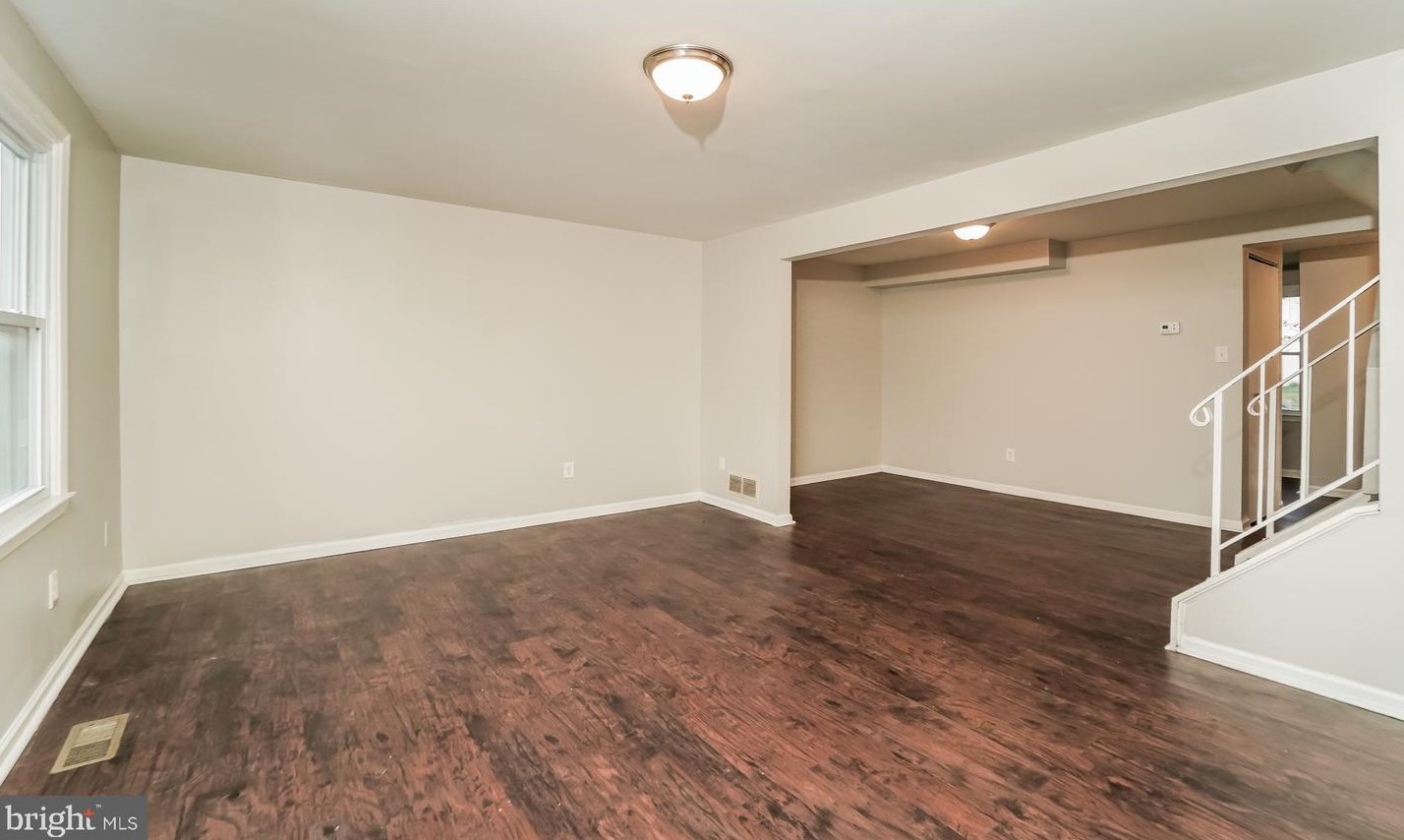 5372 King Arthur Cir, Baltimore MD  21237-4017 exterior