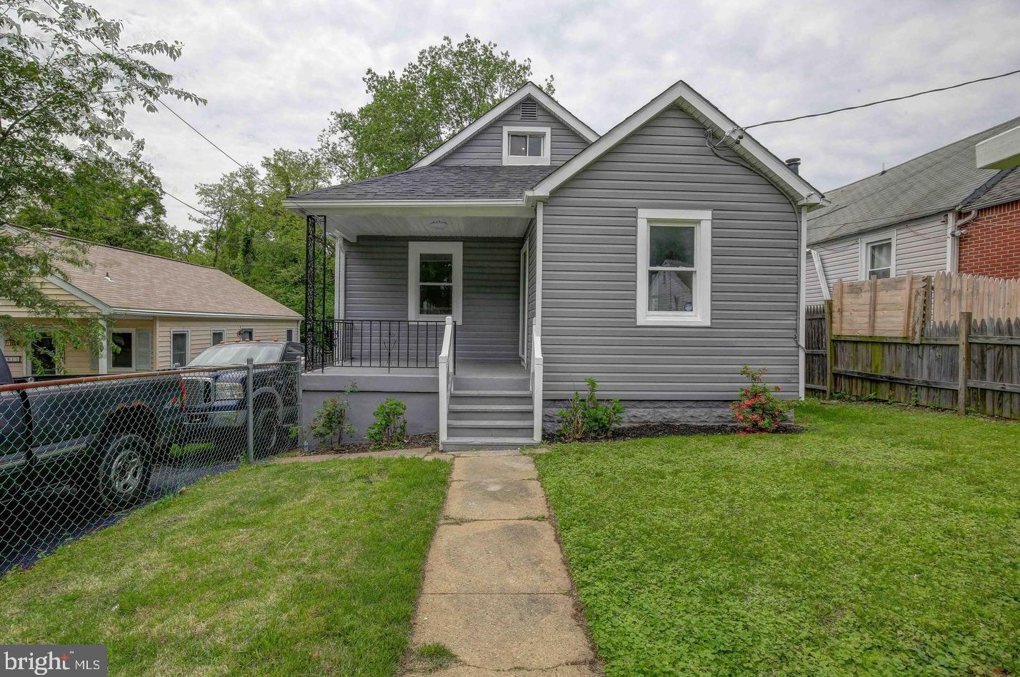 2909 Louisiana Ave, Baltimore MD  21227-2226 exterior