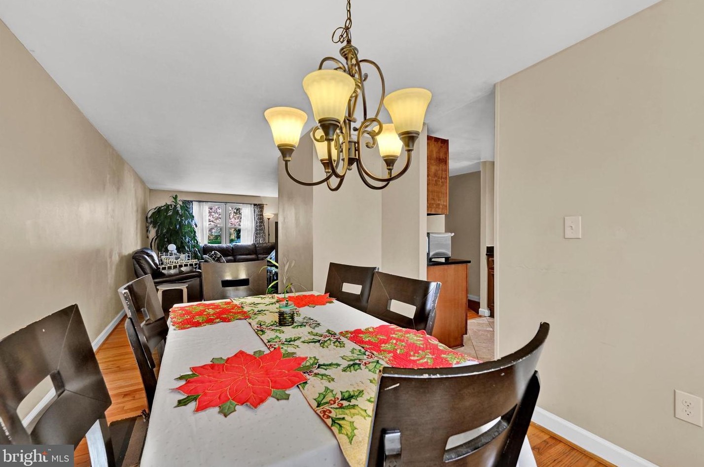 6402 Falkirk Rd, Baltimore MD 21239-1719 exterior