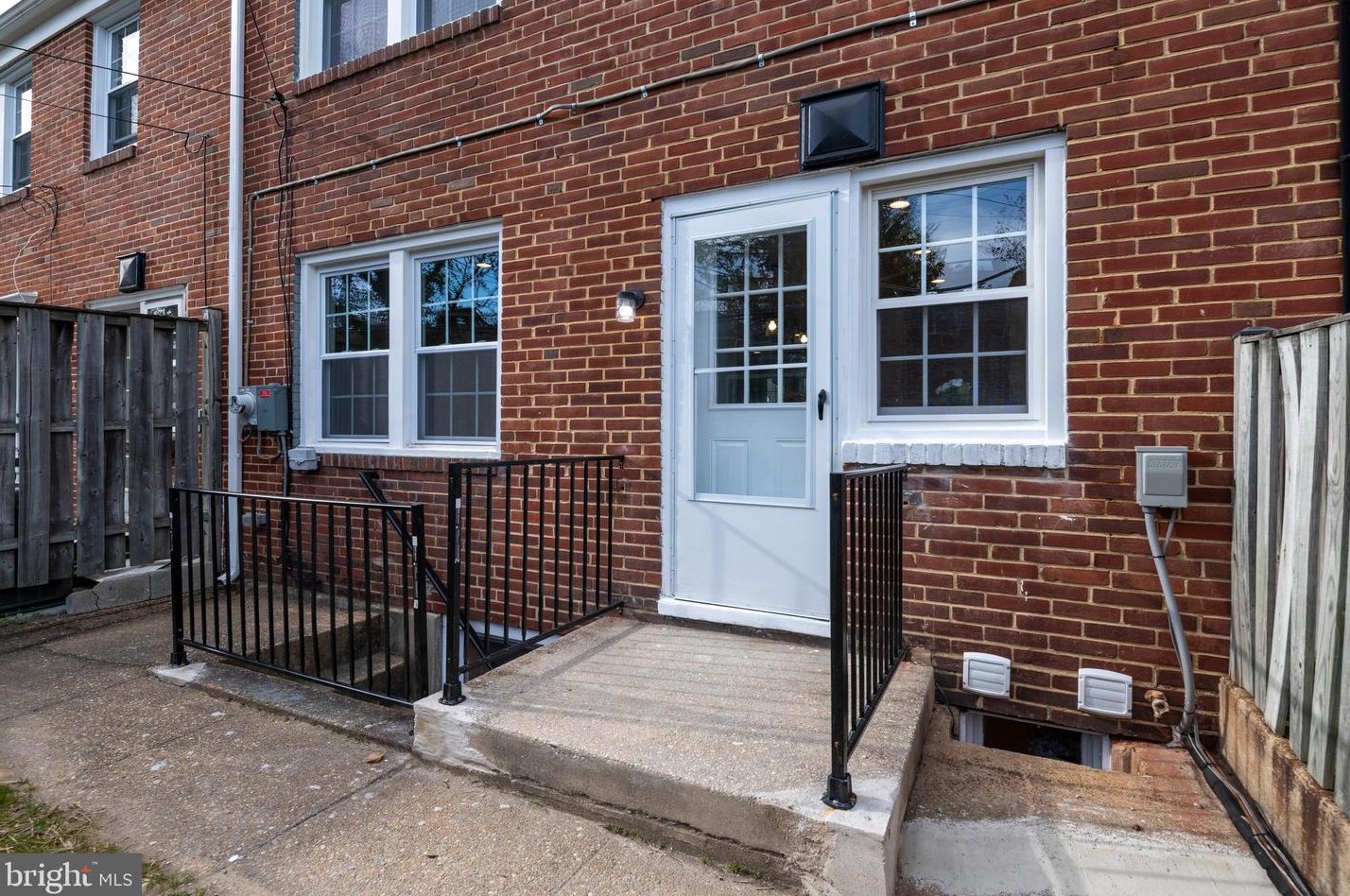 139 Regester Ave, Baltimore MD  21212-1539 exterior