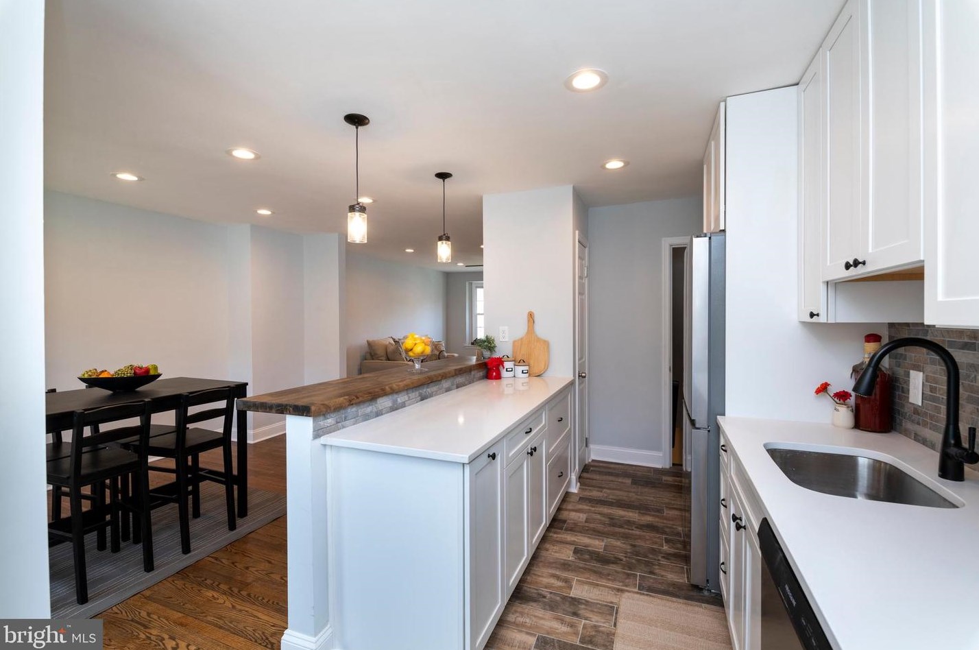 139 Regester Ave, Baltimore MD  21212-1539 exterior