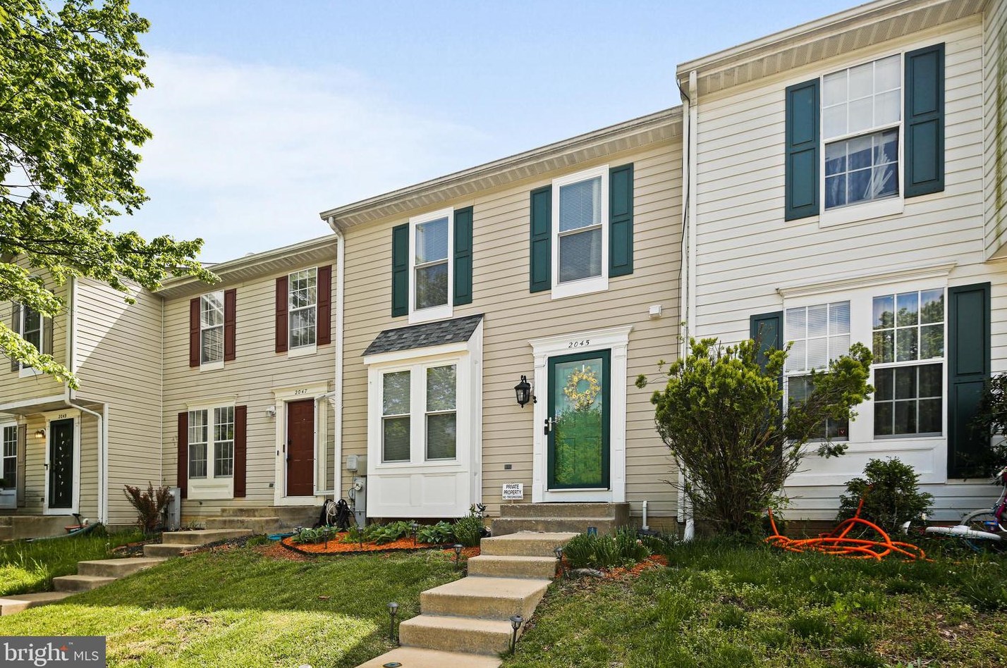 2045 Wisper Woods Way, Baltimore MD  21244-1296 exterior