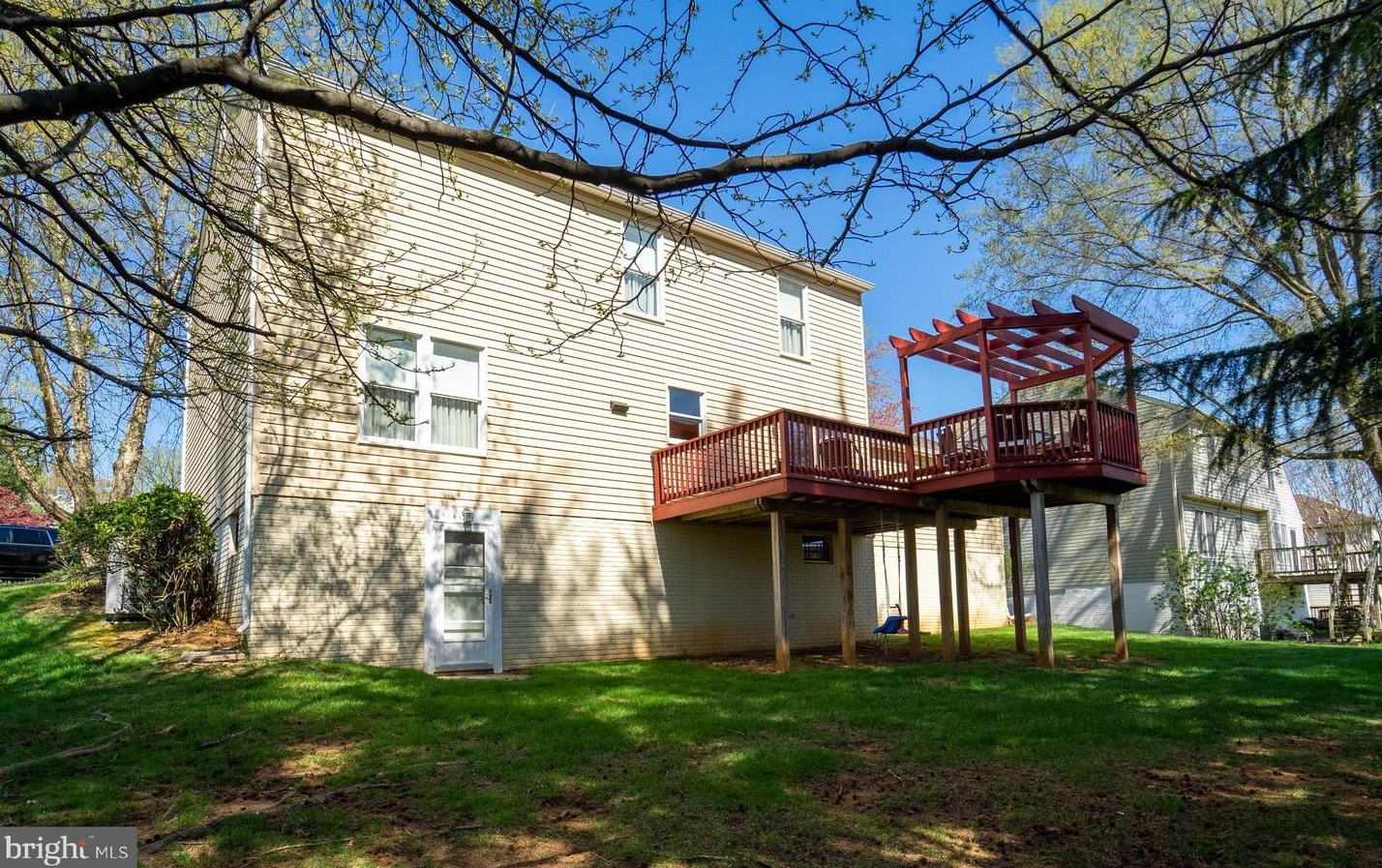 10 American Ct, Baltimore MD  21228-5304 exterior