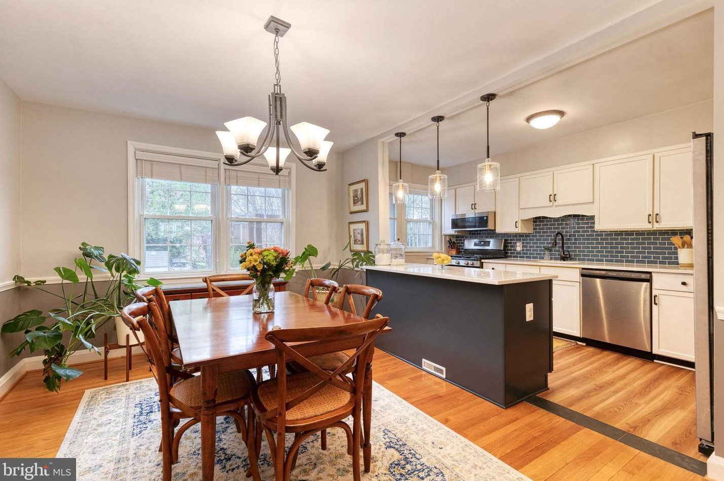 340 Old Trail Rd, Baltimore MD  21212-1516 exterior