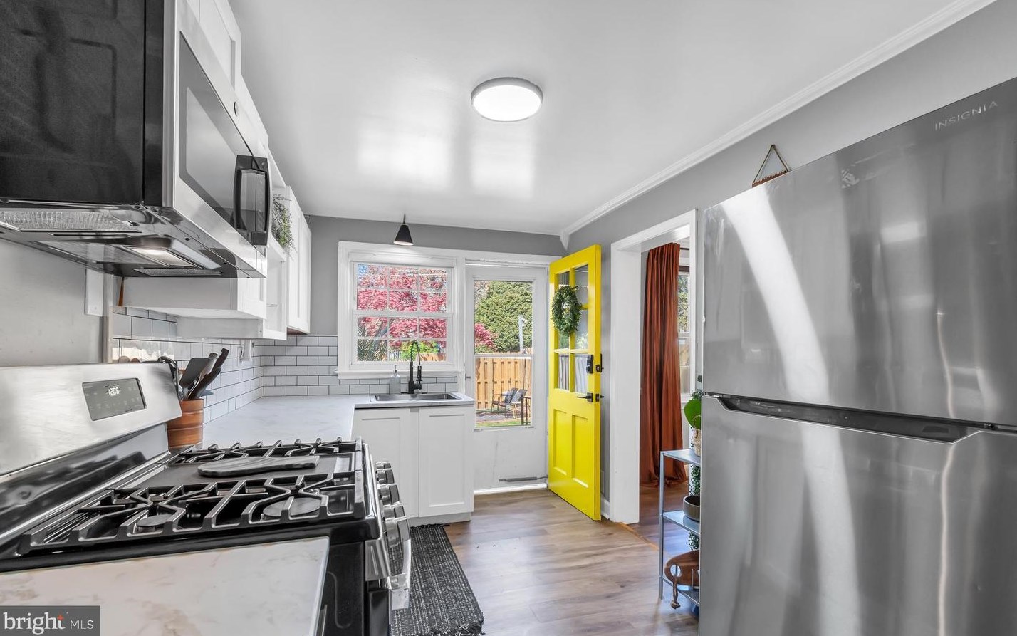 8508 Pleasant Plains Rd, Baltimore MD  21286-8139 exterior
