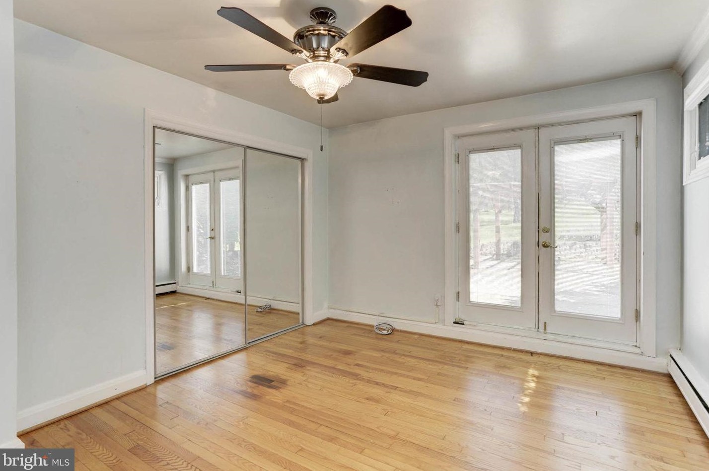 5 Maple Ave, Baltimore MD  21206-1108 exterior
