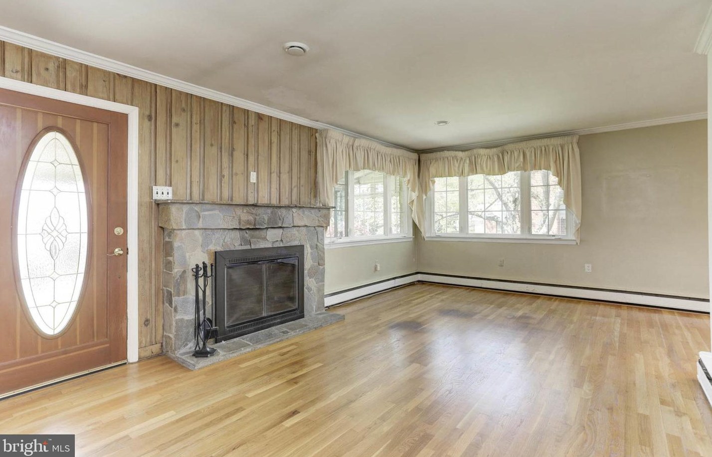5 Maple Ave, Baltimore MD  21206-1108 exterior