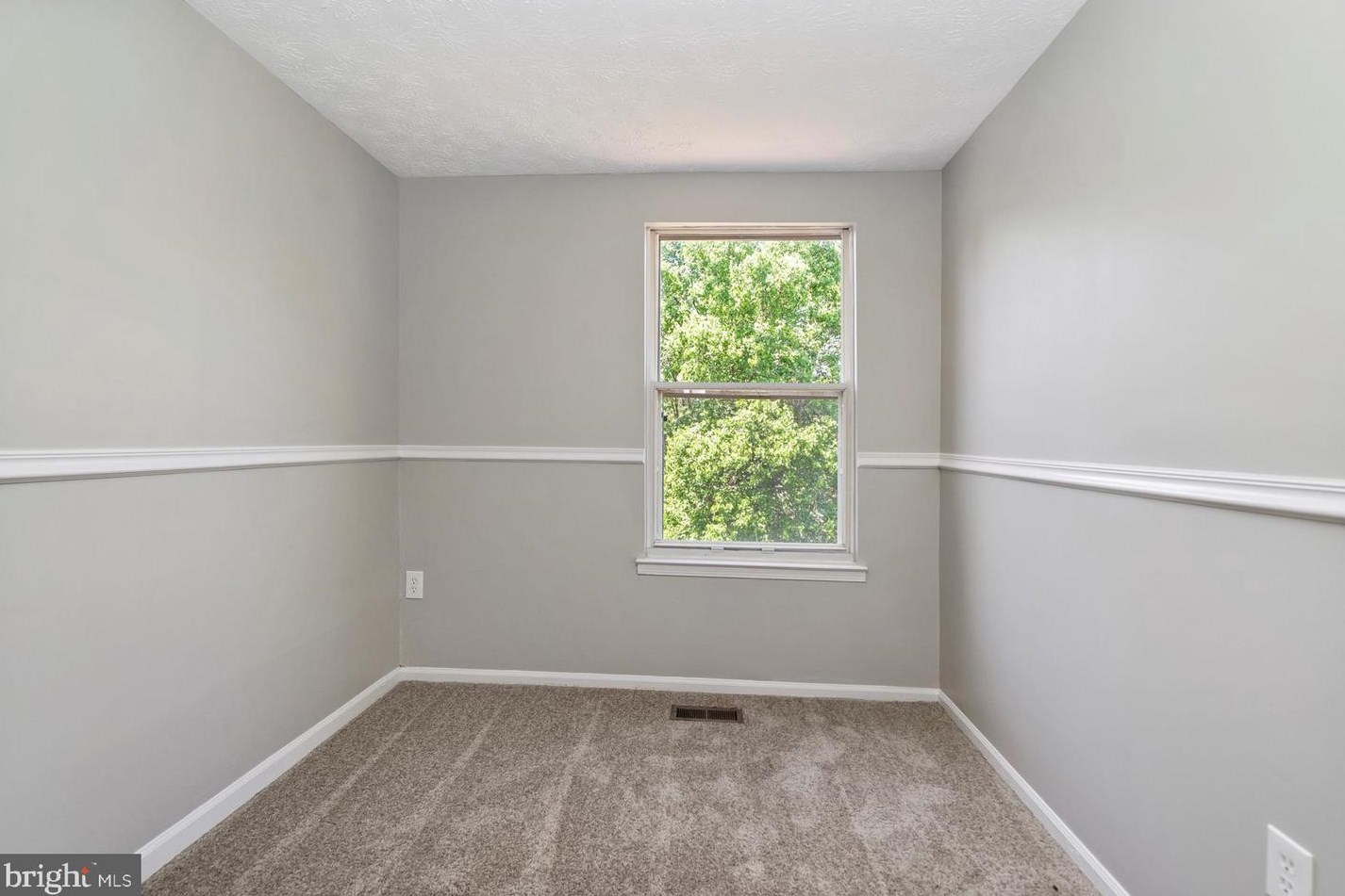 30 Rader Ct, Baltimore MD 21234-3363 exterior