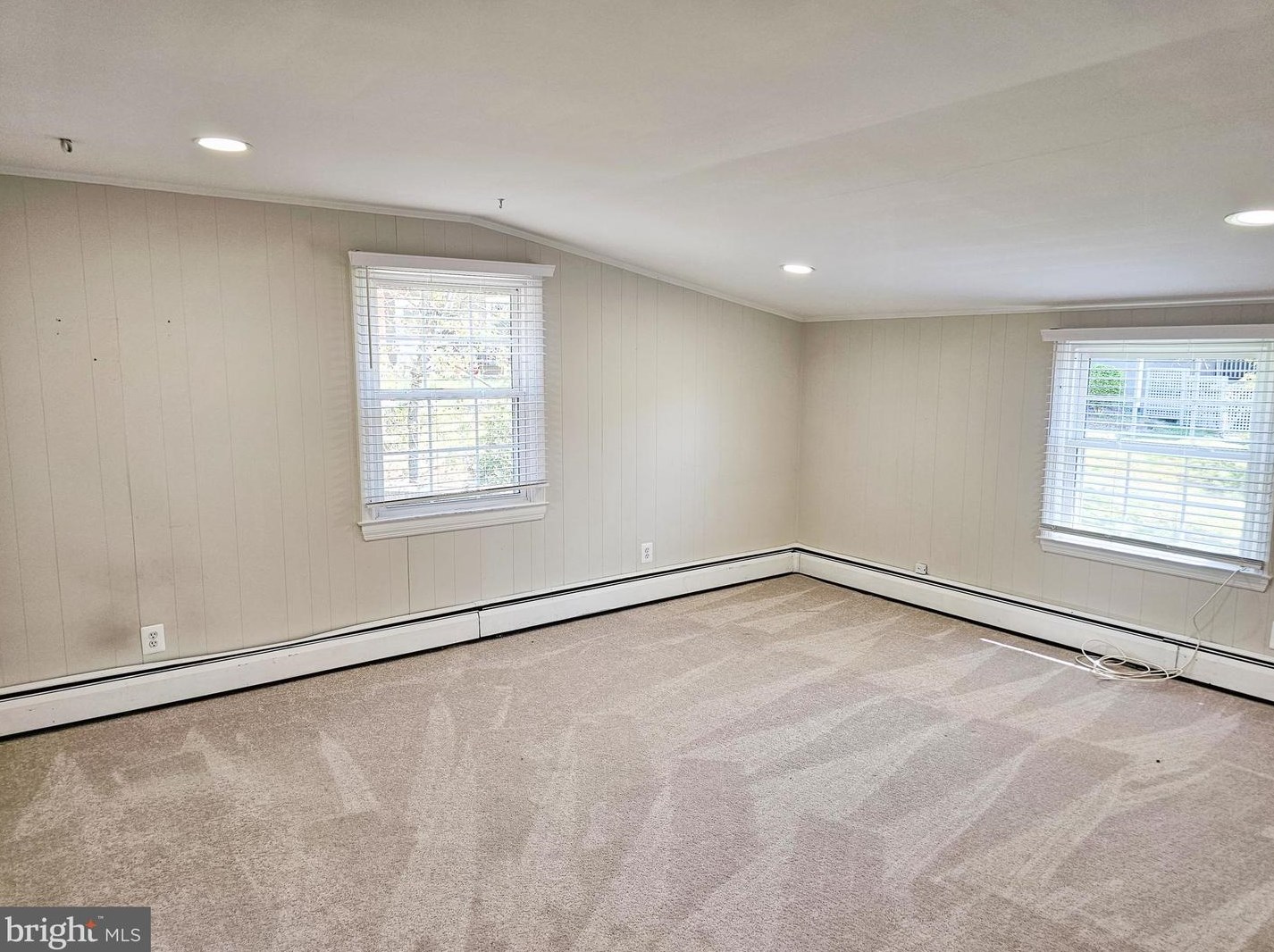 2521 Old Frederick Rd, Baltimore MD  21228-5423 exterior