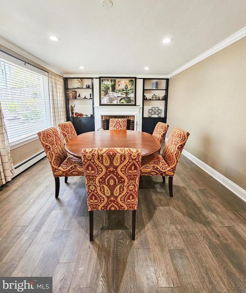 2521 Old Frederick Rd, Baltimore MD  21228-5423 exterior