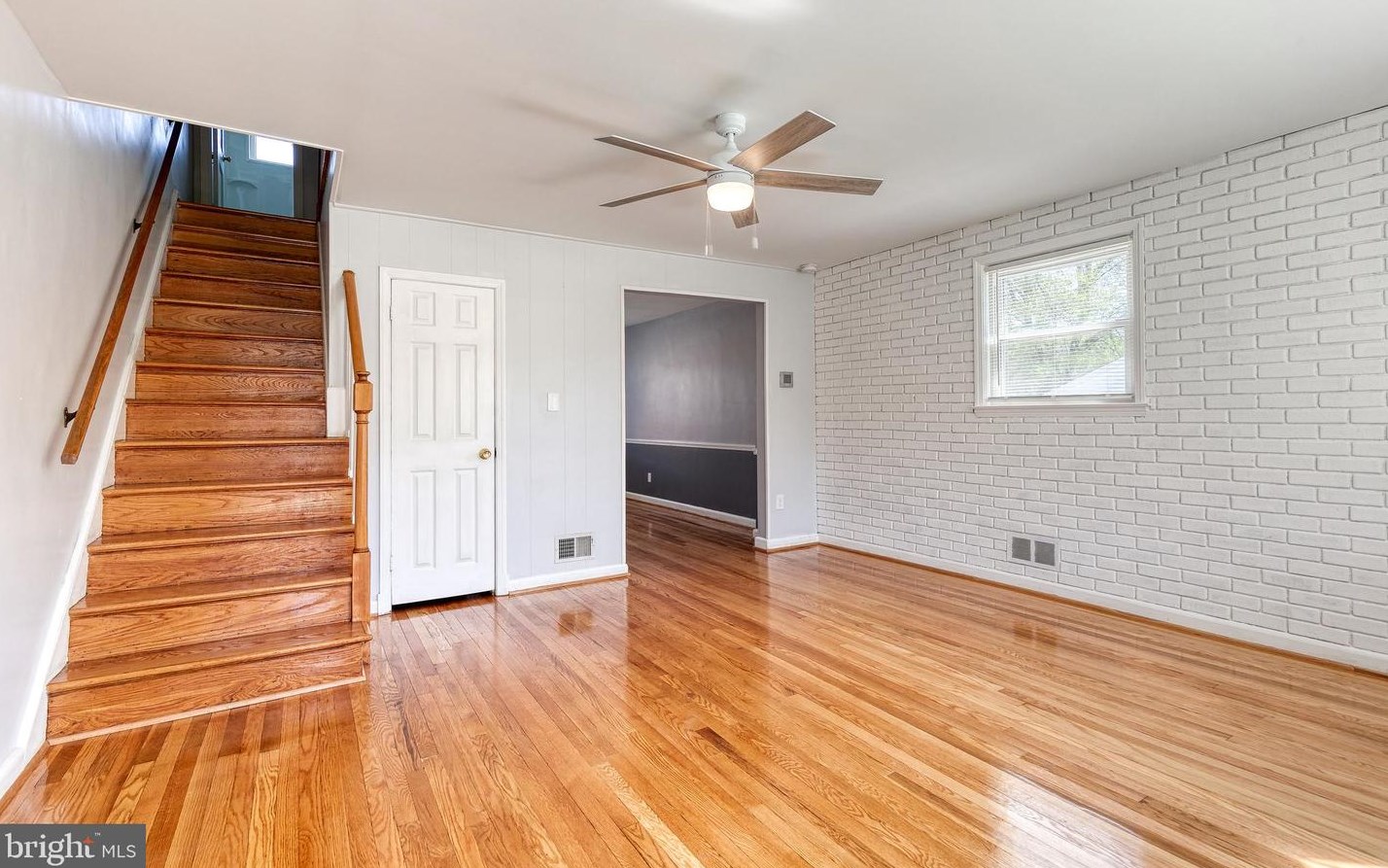 5565 Dolores Ave, Baltimore MD  21227-2729 exterior