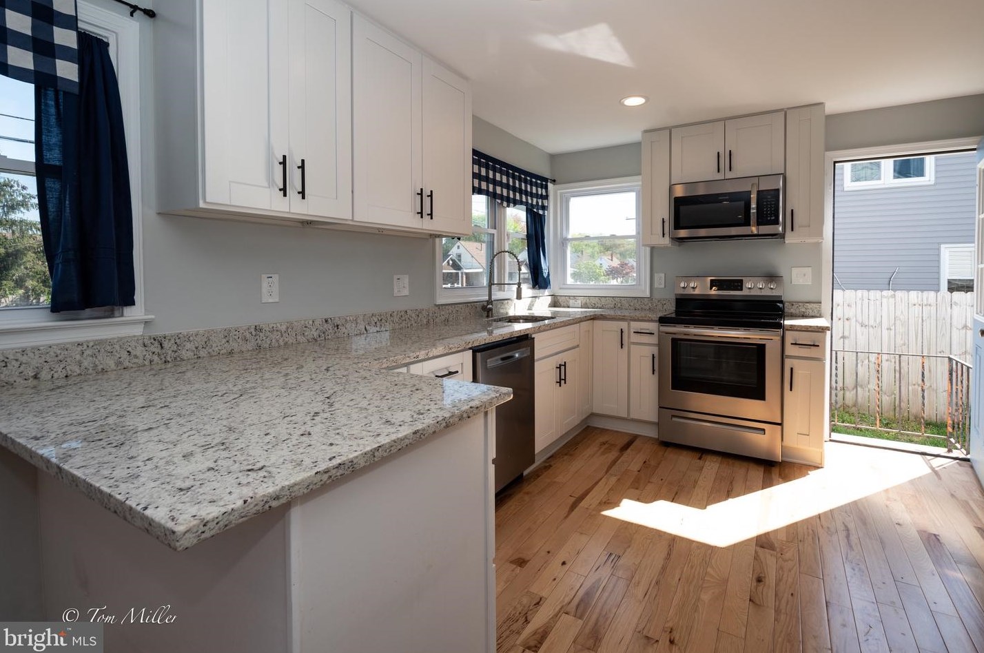 947 Kinwat Ave, Baltimore MD  21221-5219 exterior