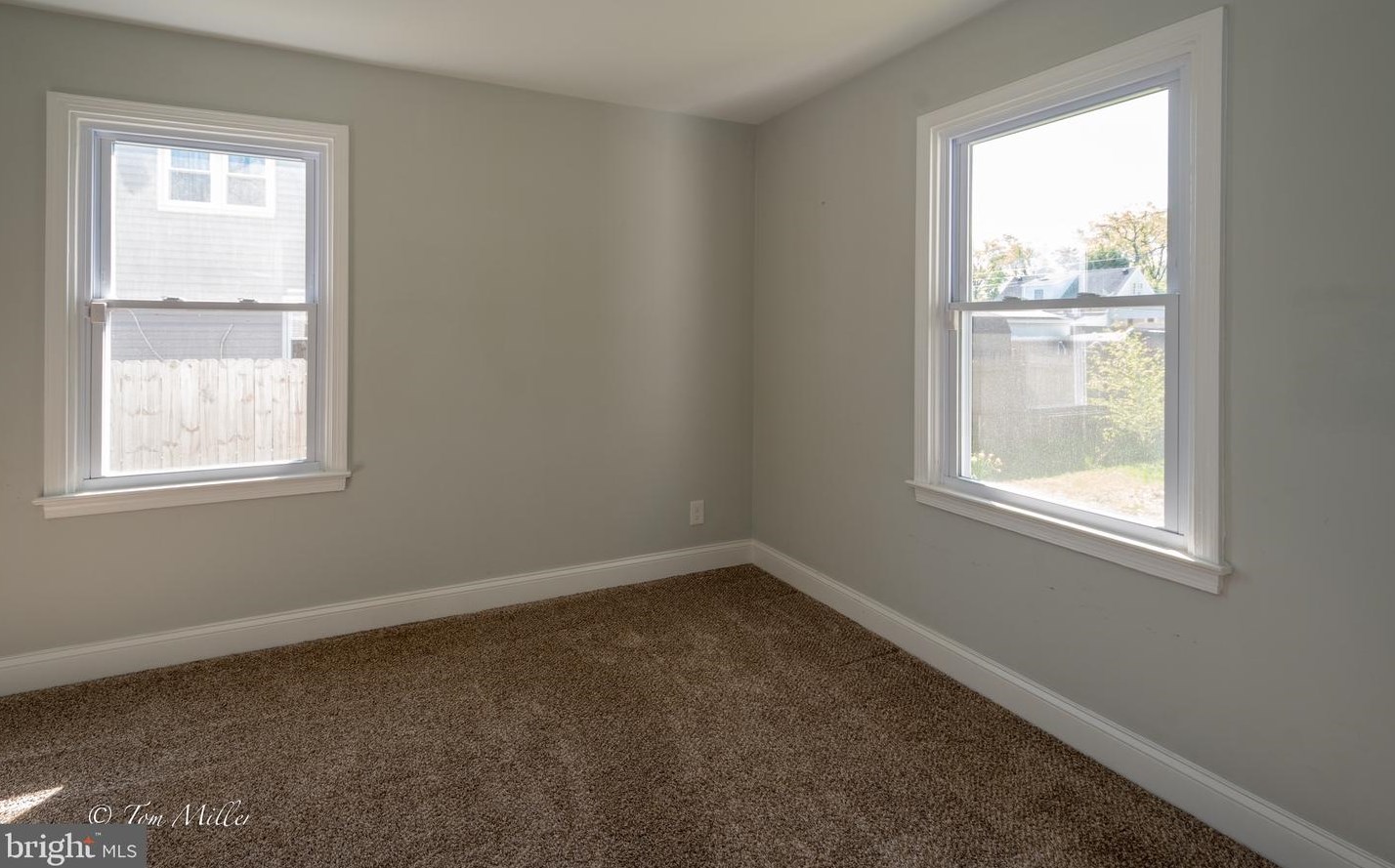 947 Kinwat Ave, Baltimore MD  21221-5219 exterior