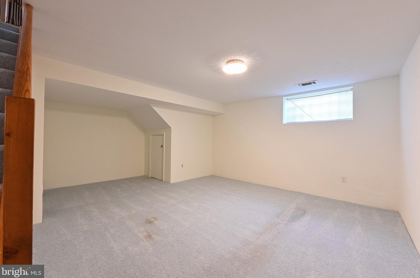 968 Circle Dr, Baltimore MD  21227-2322 exterior