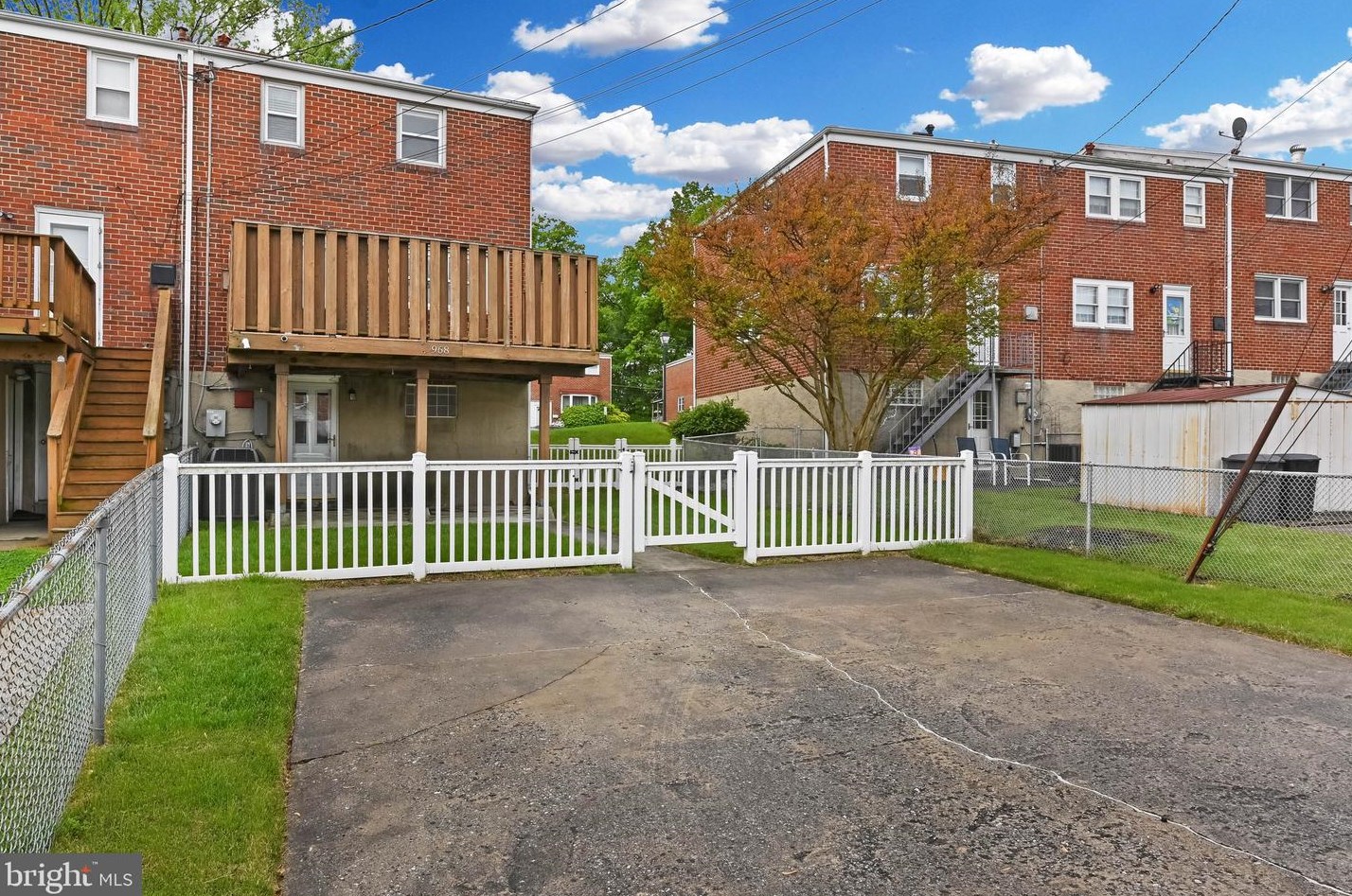 968 Circle Dr, Baltimore MD  21227-2322 exterior