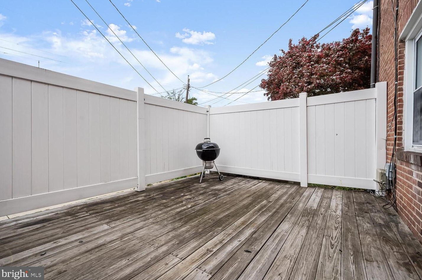 38 Maple Dr, Baltimore MD  21220-3304 exterior