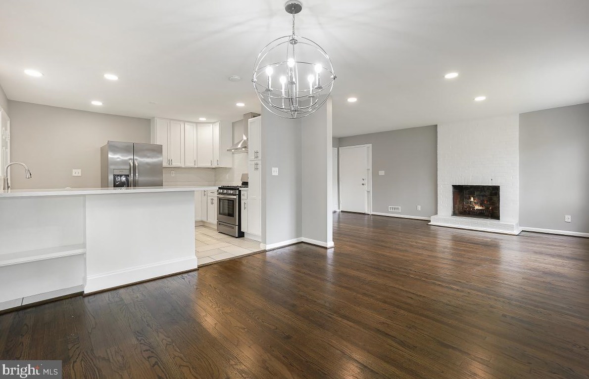 1323 Church Hill Dr, Baltimore MD  21208-3722 exterior