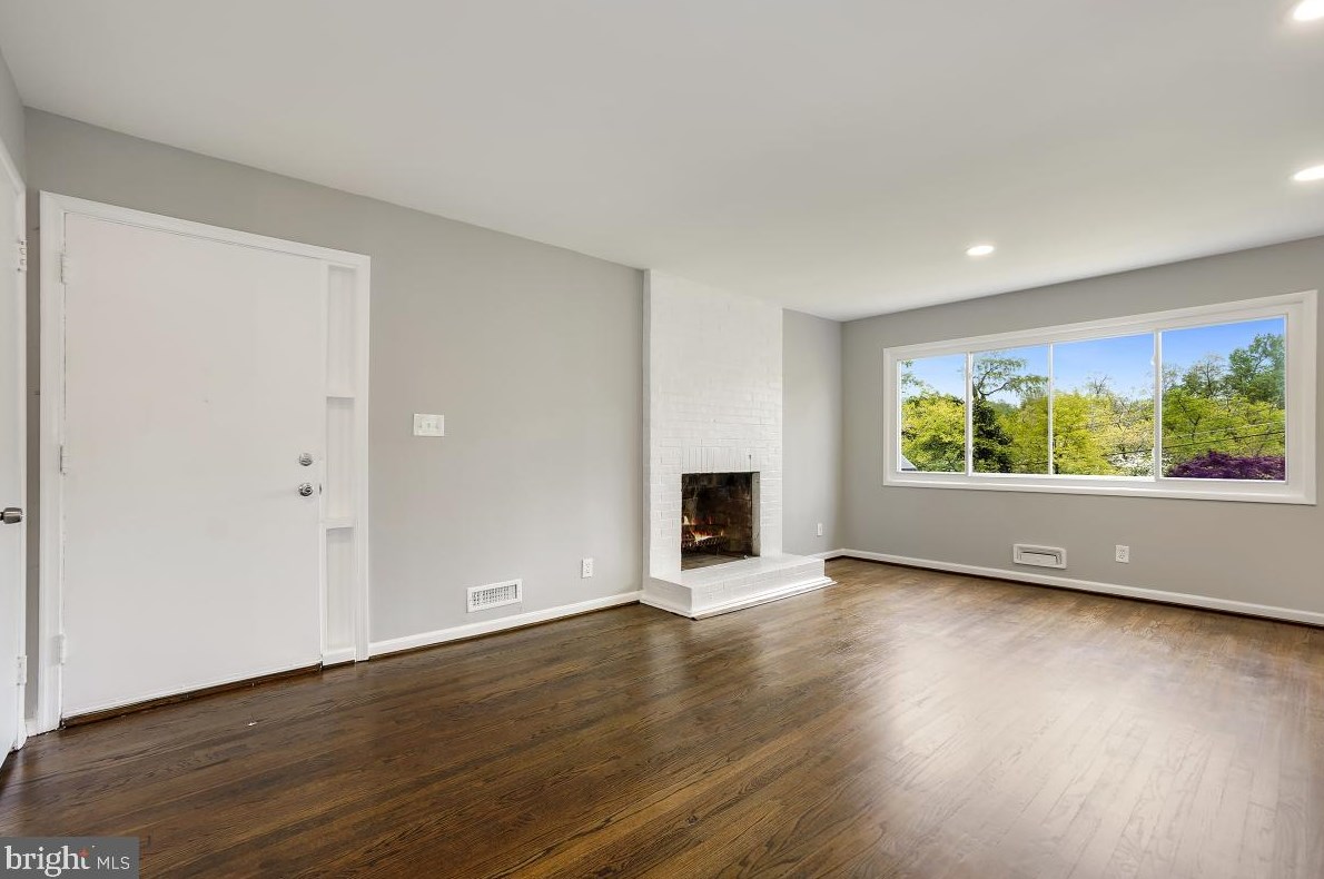 1323 Church Hill Dr, Baltimore MD  21208-3722 exterior