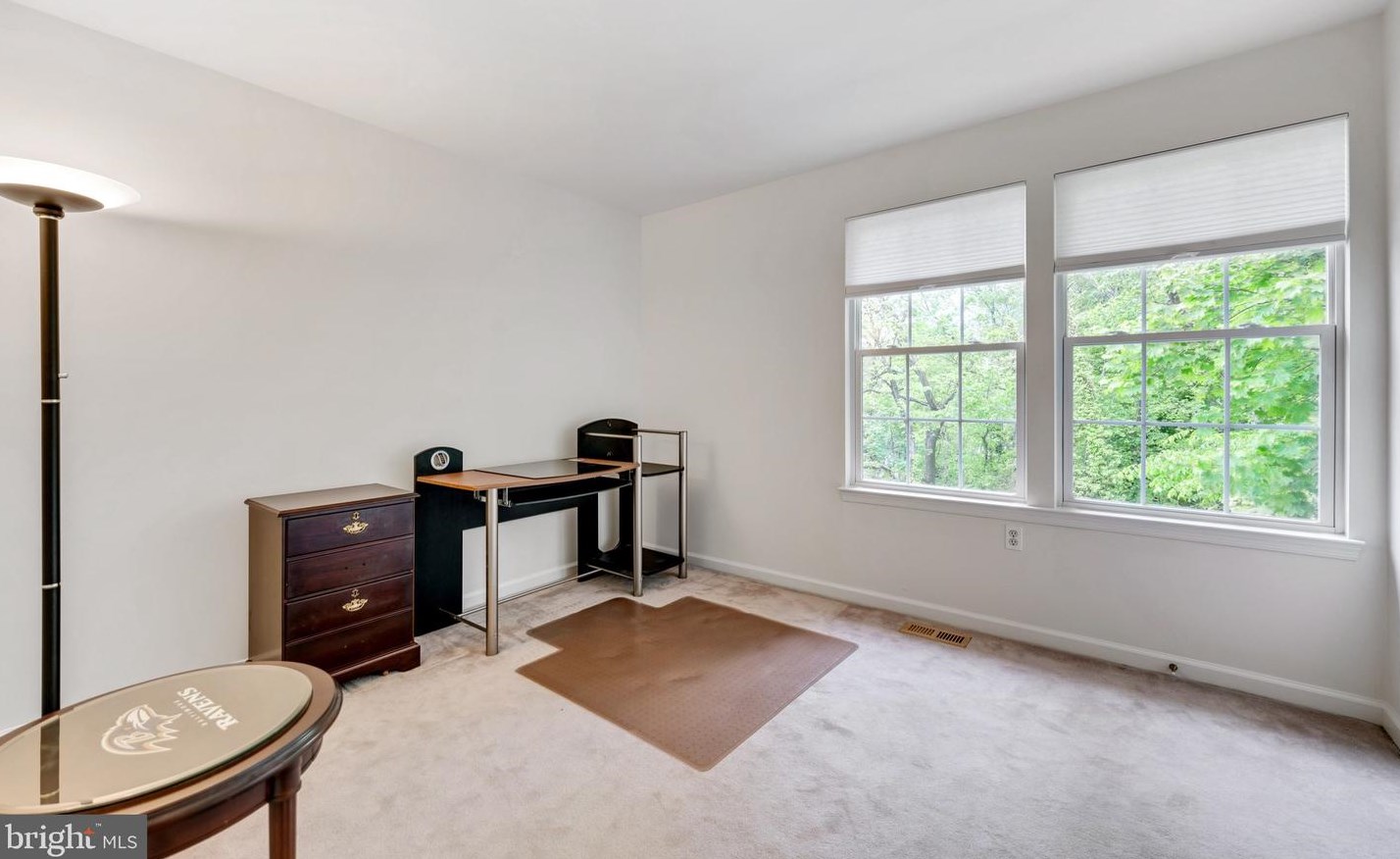 1 Overhill Rd, Baltimore MD  21228-4924 exterior