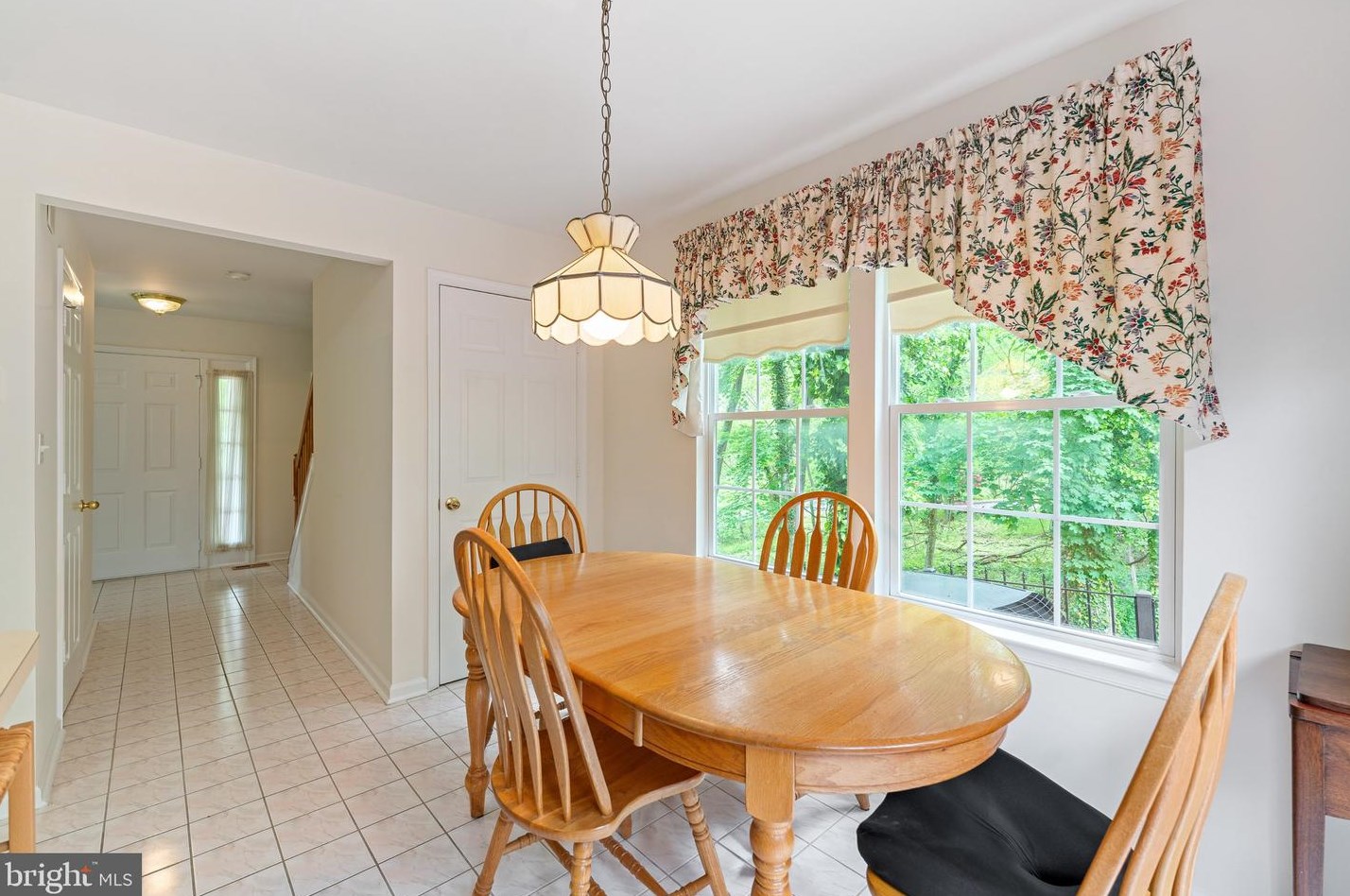 1 Overhill Rd, Baltimore MD  21228-4924 exterior