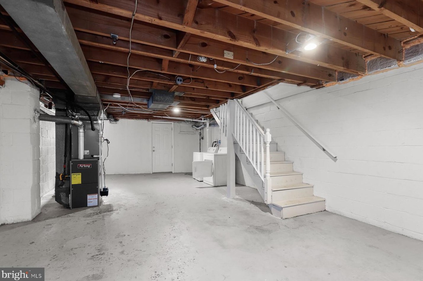 2117 Redthorn Rd, Baltimore MD  21220-4828 exterior