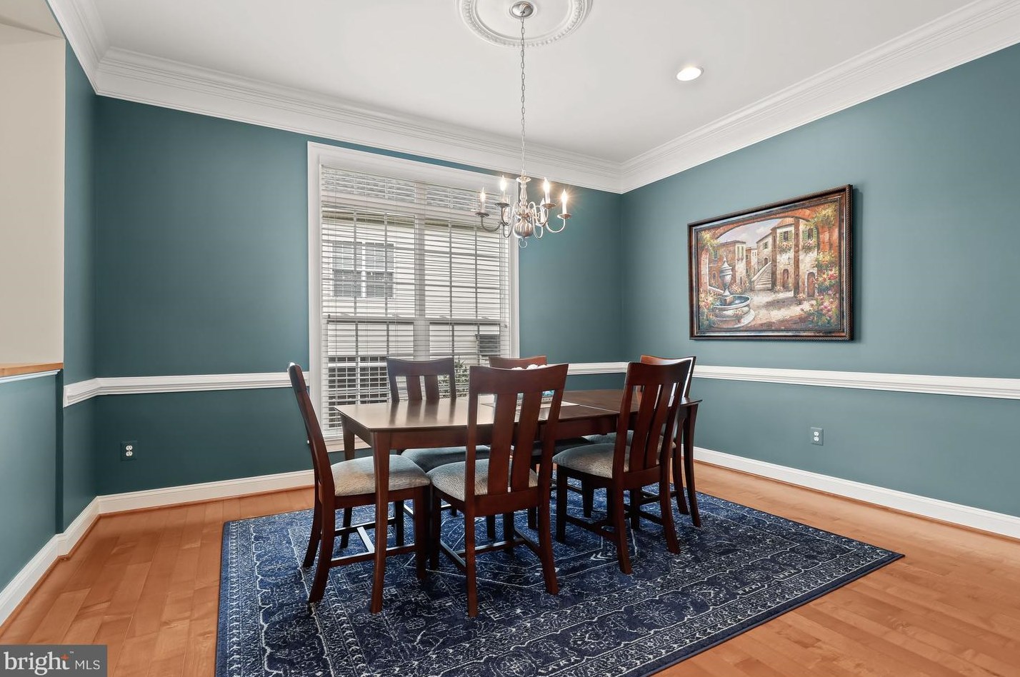 2518 Stone Cliff Dr, Baltimore MD  21209-3733 exterior