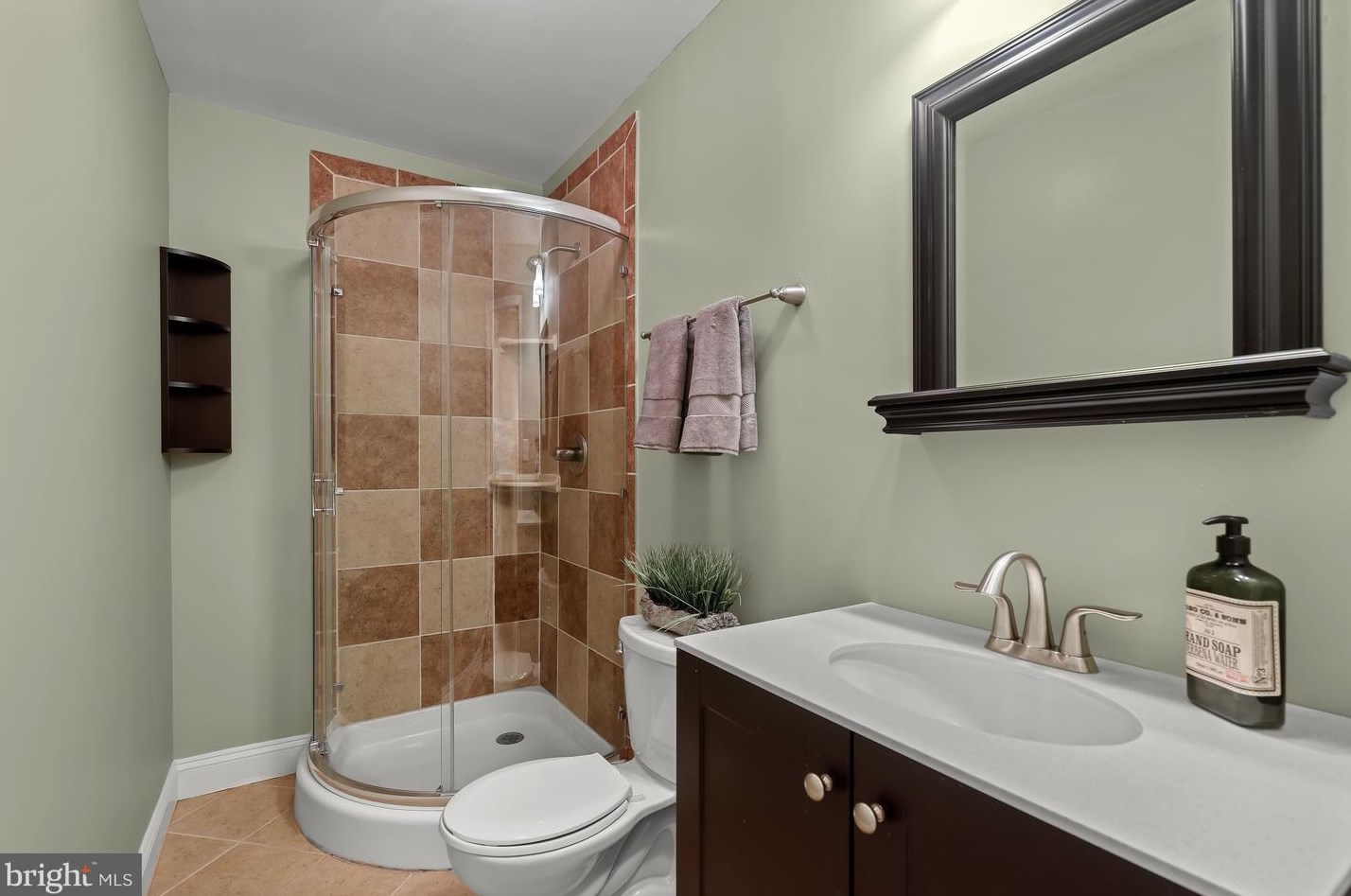 2518 Stone Cliff Dr, Baltimore MD  21209-3733 exterior