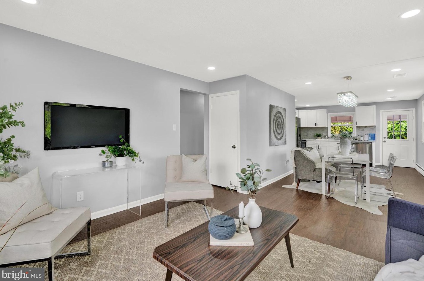 307 Essex Ave, Baltimore MD  21221-4710 exterior