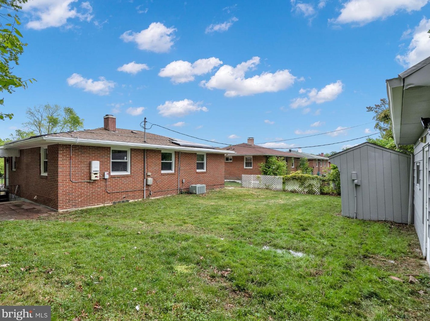 307 Essex Ave, Baltimore MD  21221-4710 exterior