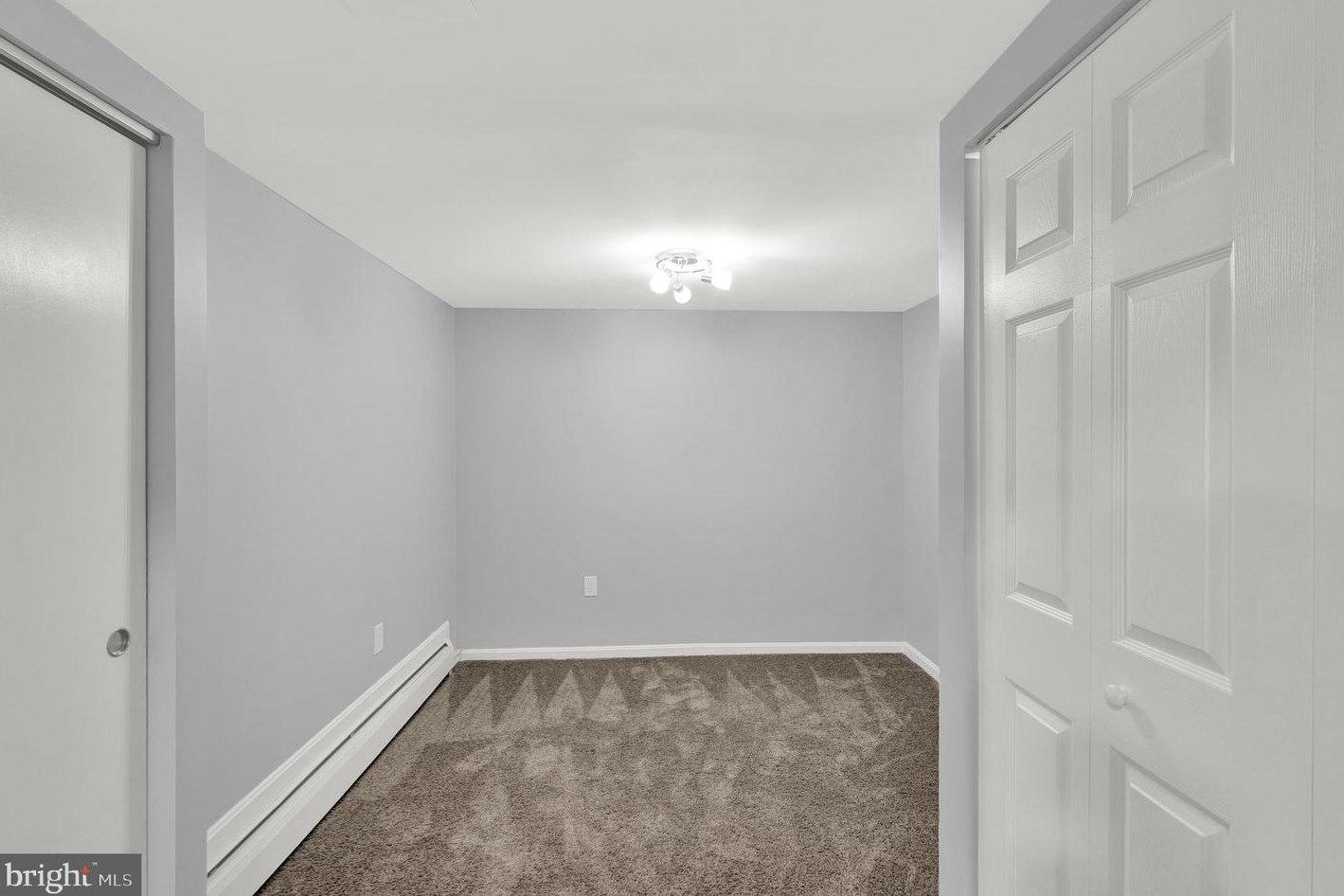 307 Essex Ave, Baltimore MD  21221-4710 exterior