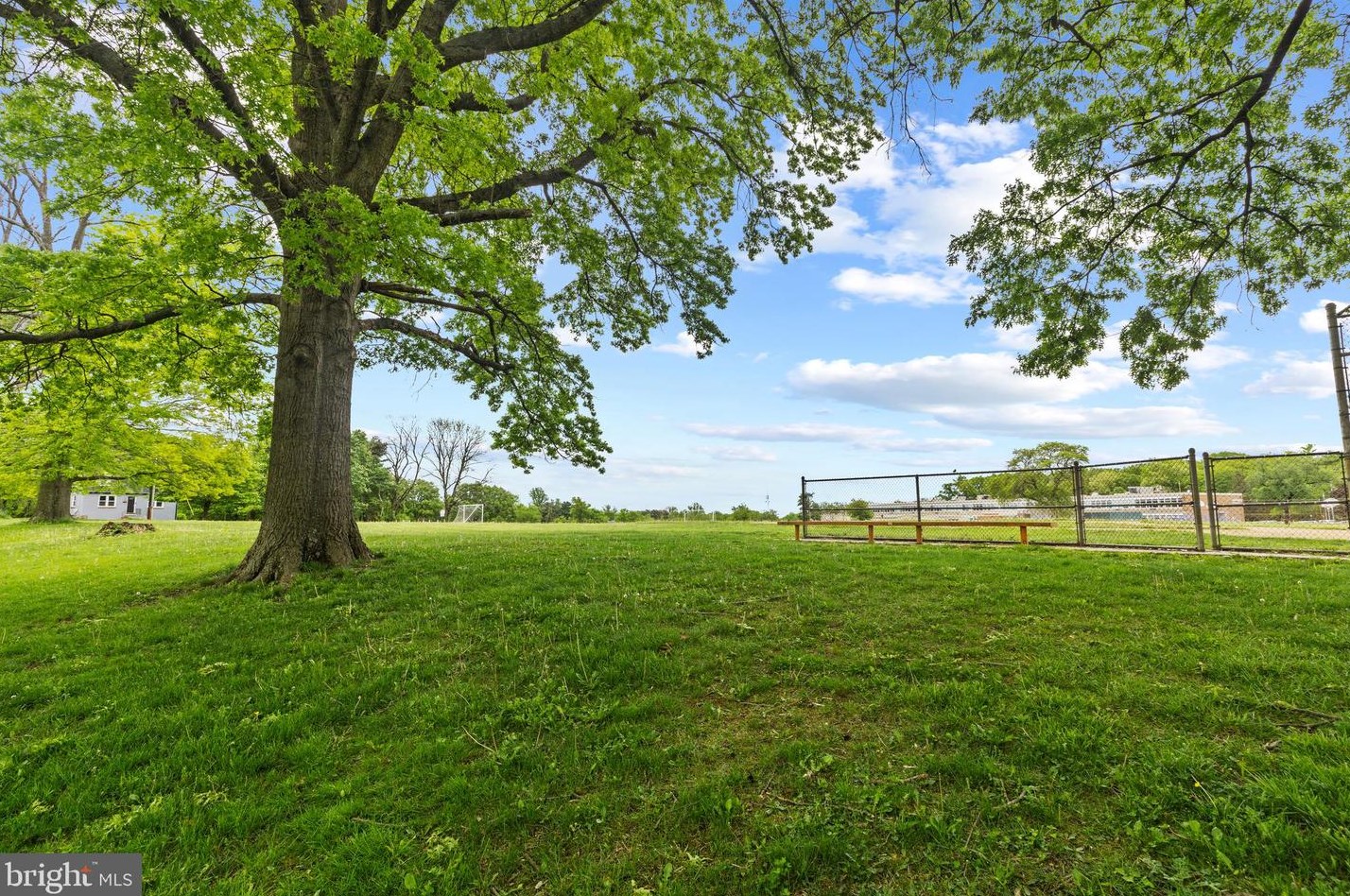 1842 Trenleigh Rd, Baltimore MD 21234-3844 exterior